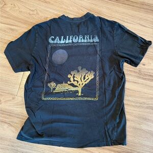 American Eagle Outfitters Black Desert Graphic Tee